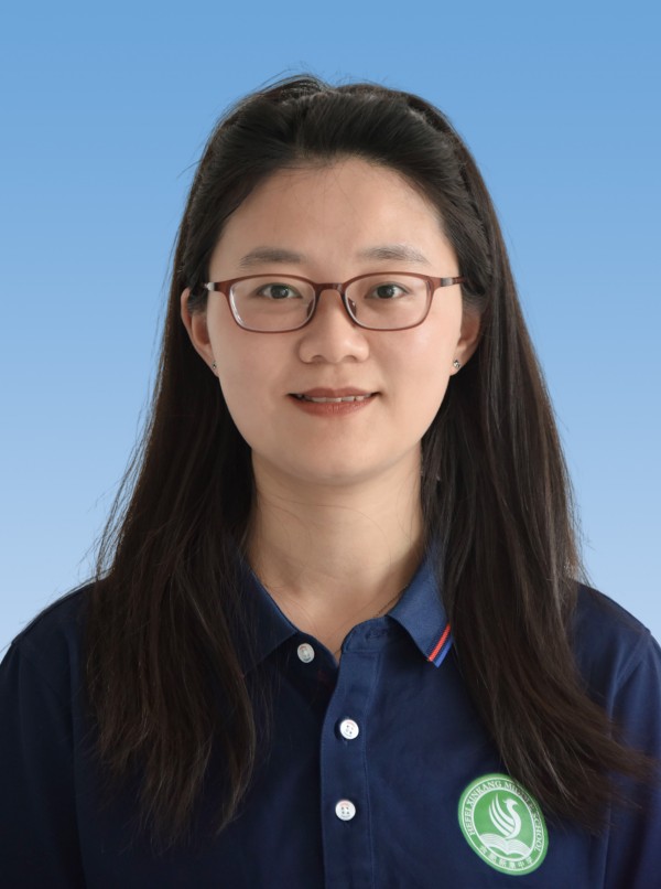 代莹莹 语文教师