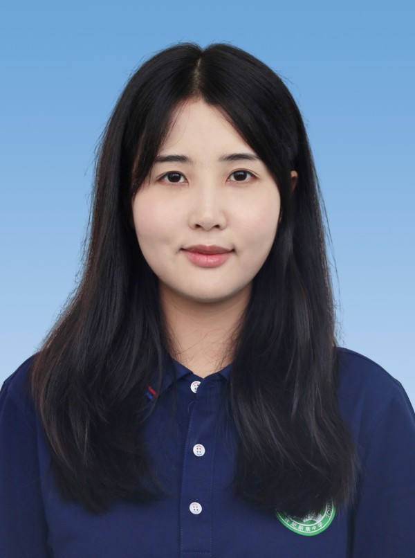 徐丽雯 语文教师